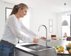 Grohe Blue Home - Miscelatore Connected Per Lavello, Con Sistema Di Filtraggio E Raffreddamento, Supersteel 31455DC1 -Staub in Italia 26415dff08398db3f82b7832