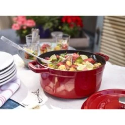 Staub Cocotte Rotonda - 24 Cm, Ciliegia 13 Staub Cocotte Rotonda - 24 Cm, Ciliegia -Staub in Italia 750036202