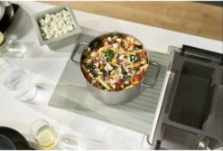 Franke Accessori - Pedana Avvolgibile ALL-IN In Silicone, Grigio 133.0655.232 -Staub in Italia f46d268a762953b37f843c38